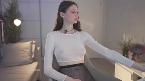 Snapshot of milanabaileys chatting on 11, 2, 2025 Milana   online show from 11, 2, 2025