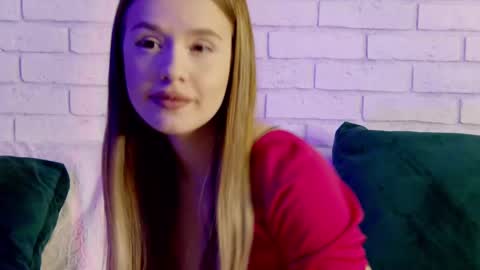 MilanaBalmain online show from 5, 3, 2025