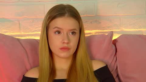 MilanaBalmain online show from 22, 10, 2025