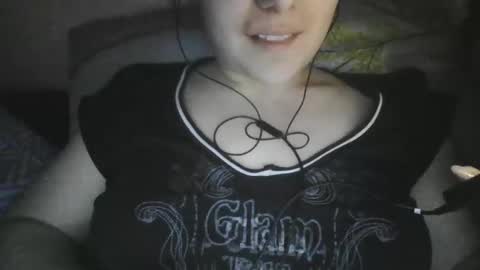 Snapshot of milanako chatting on 27, 2, 2025 milanako online show from 27, 2, 2025