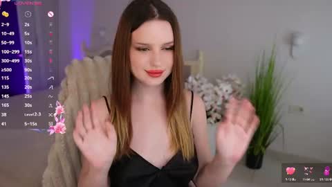 milanamoons online show from 28, 7, 2026