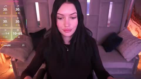 Snapshot of milanamusee chatting on 15, 12, 2025 Milana online show from 15, 12, 2025