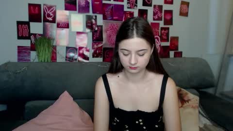 milanaroz online show from 25, 9, 2025