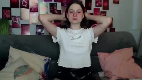 milanaroz online show from 26, 10, 2025