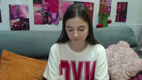 milanaroz online show from 22, 5, 2026