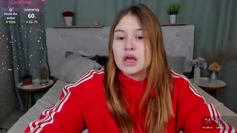 Snapshot of milanaxhoney chatting on 2, 3, 2026 milanaxhoney online show from 2, 3, 2026