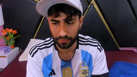 milanzaire online show from 23, 10, 2025