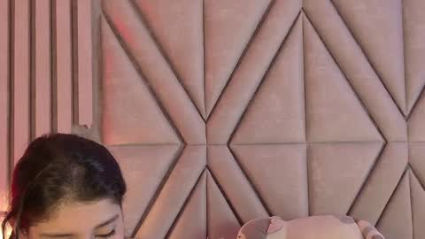 Snapshot of milarux chatting on 19, 11, 2025 milarux online show from 19, 11, 2025