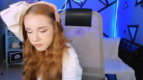 Snapshot of milasiren chatting on 16, 5, 2026 Mila online show from 16, 5, 2026