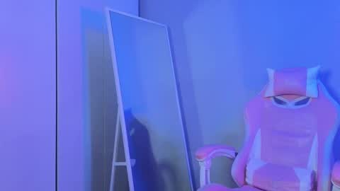 Mila online show from 11, 3, 2025