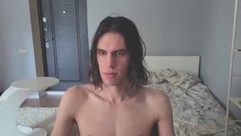 Snapshot of milaslovv chatting on 16, 6, 2026 Mila online show from 16, 6, 2026