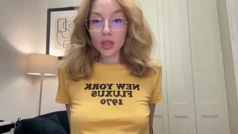 Mila online show from 13, 1, 2026