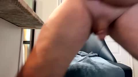 Snapshot of milbert chatting on 7, 10, 2025 milbert online show from 7, 10, 2025