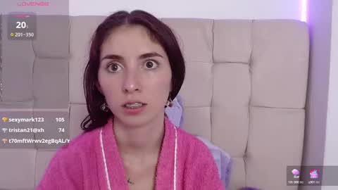 Snapshot of mildrecute chatting on 8, 12, 2024 Ana online show from 8, 12, 2024