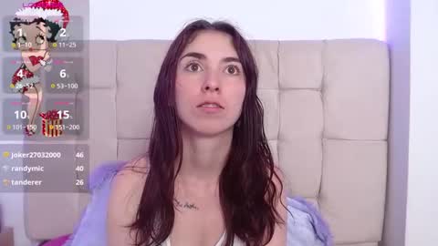 Snapshot of mildrecute chatting on 24, 12, 2024 Ana online show from 24, 12, 2024