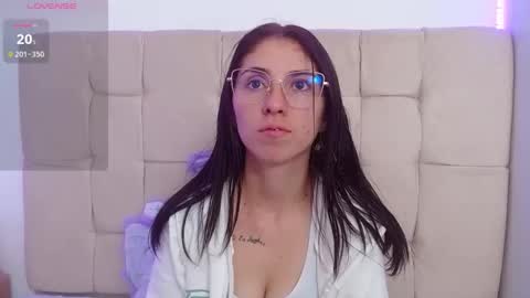 Snapshot of mildrecute chatting on 21, 1, 2025 Ana online show from 21, 1, 2025