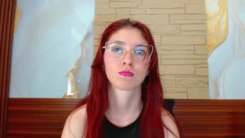 Snapshot of mildrecute chatting on 30, 9, 2025 Ana online show from 30, 9, 2025