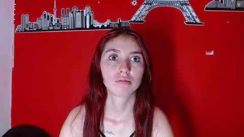 Snapshot of mildrecute chatting on 12, 10, 2025 Ana online show from 12, 10, 2025