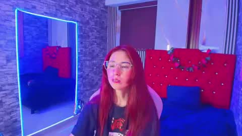 Snapshot of mildrecute chatting on 25, 10, 2025 Ana online show from 25, 10, 2025