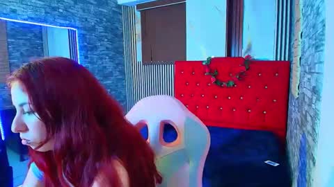 Snapshot of mildrecute chatting on 22, 11, 2025 Ana online show from 22, 11, 2025