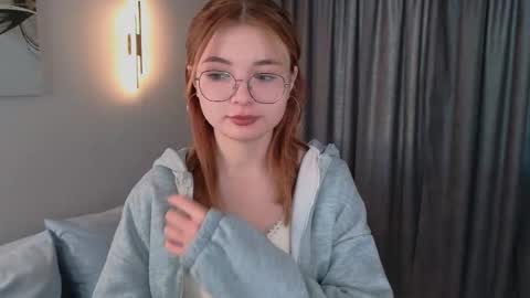 Snapshot of mildred_nelson_ chatting on 23, 10, 2025 Maria online show from 23, 10, 2025