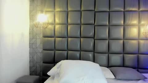 Milena  online show from 10, 9, 2025