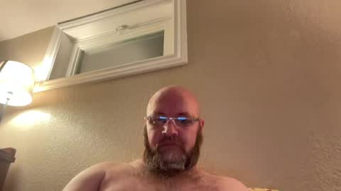 Snapshot of milehighbeard chatting on 31, 7, 2026 milehighbeard online show from 31, 7, 2026