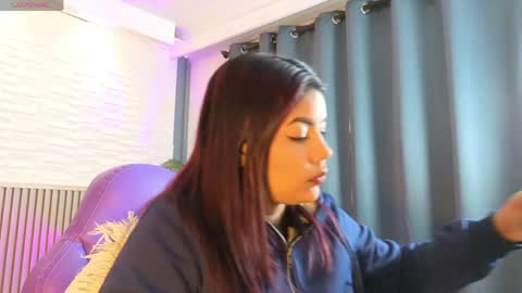 milena_lawson online show from 22, 4, 2026