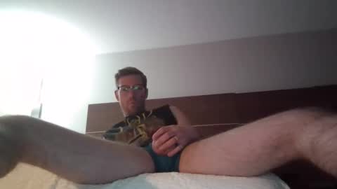 Snapshot of mileshhh chatting on 10, 2, 2026 monstermash666 online show from 10, 2, 2026