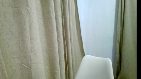 Snapshot of miletera chatting on 8, 10, 2025 miletera online show from 8, 10, 2025