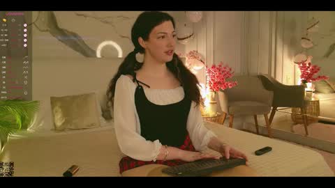 Miley online show from 4, 10, 2025