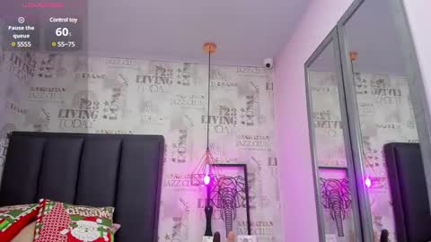 Snapshot of mileyerikson chatting on 10, 12, 2024 MILEY online show from 10, 12, 2024