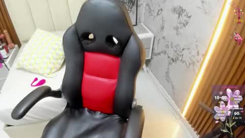 MILEY online show from 20, 10, 2025