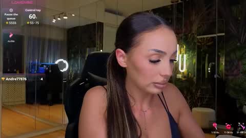 Miley Sin online show from 14, 12, 2025