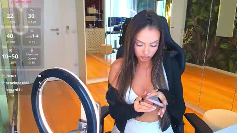 Miley Sin online show from 21, 2, 2026