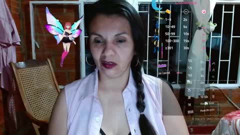 Snapshot of milf_fantassy chatting on 18, 11, 2025 Ana online show from 18, 11, 2025