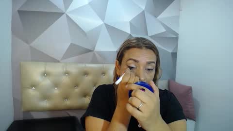 milf_hugeboobs online show from 14, 12, 2025