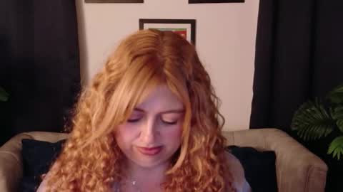 Snapshot of milfarlet chatting on 31, 1, 2026 Arlet online show from 31, 1, 2026