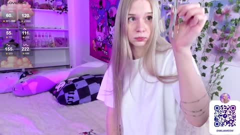 Snapshot of miliameow chatting on 2, 2, 2025 Milia online show from 2, 2, 2025