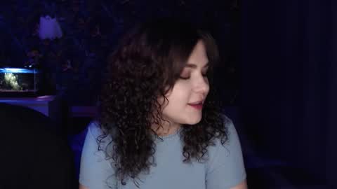 Stella and Neo online show from 12, 10, 2025