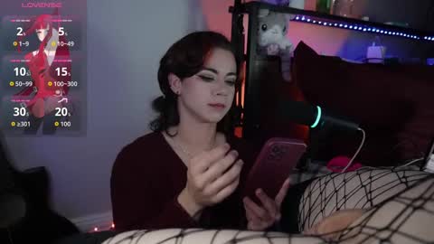 Snapshot of milkingmarlo chatting on 19, 9, 2025 milkingmarlo online show from 19, 9, 2025