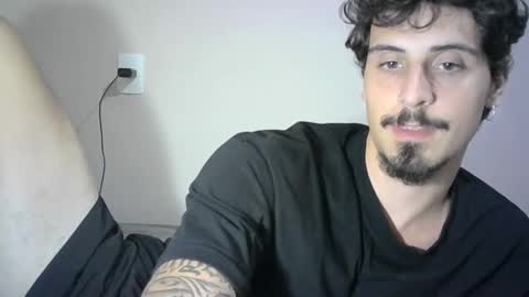 Snapshot of milkoffee chatting on 8, 12, 2024 milkoffee online show from 8, 12, 2024