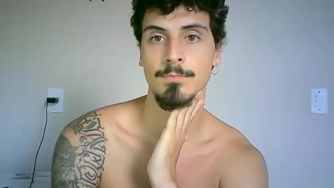 Snapshot of milkoffee chatting on 21, 1, 2025 milkoffee online show from 21, 1, 2025