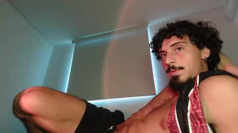 milkoffee online show from 24, 3, 2026