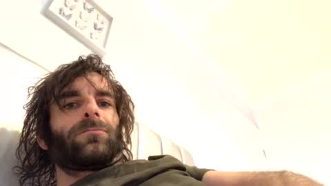 Snapshot of milkofmushroom chatting on 28, 3, 2026 milkofmushroom online show from 28, 3, 2026