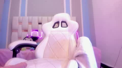 Michelle  online show from 10, 2, 2026