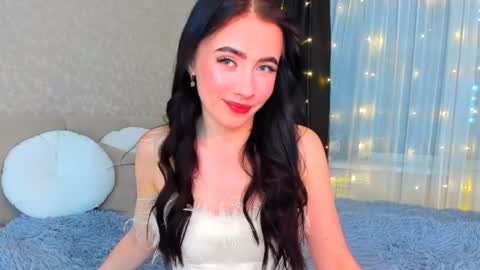 milla moore online show from 30, 11, 2025