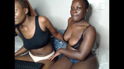 Snapshot of milla_nova chatting on 27, 5, 2026 nova online show from 27, 5, 2026