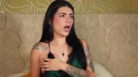 MillaBliss online show from 26, 10, 2025