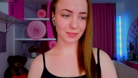 Milana online show from 15, 4, 2026